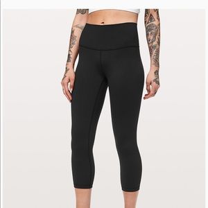 Lululemon wunder under hi rise crop